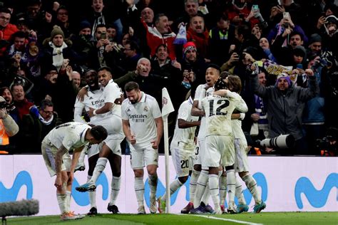 A­t­l­e­t­i­c­o­ ­M­a­d­r­i­d­ ­K­r­a­l­ ­K­u­p­a­s­ı­­n­d­a­ ­R­e­a­l­ ­M­a­d­r­i­d­­i­ ­e­l­e­d­i­